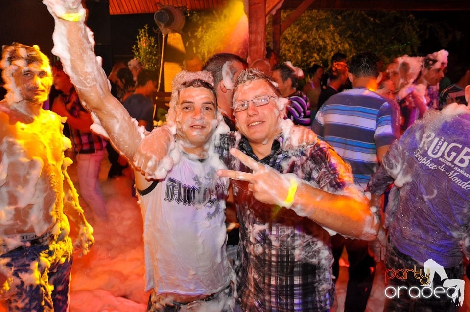Spumă party în Disco Faház,