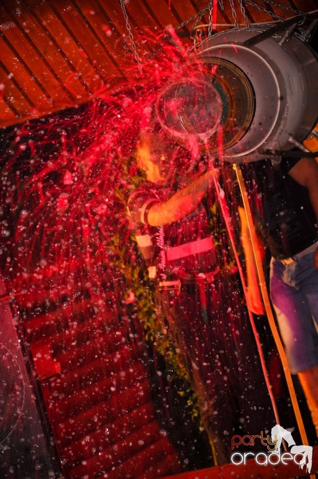 Spumă party în Disco Faház,