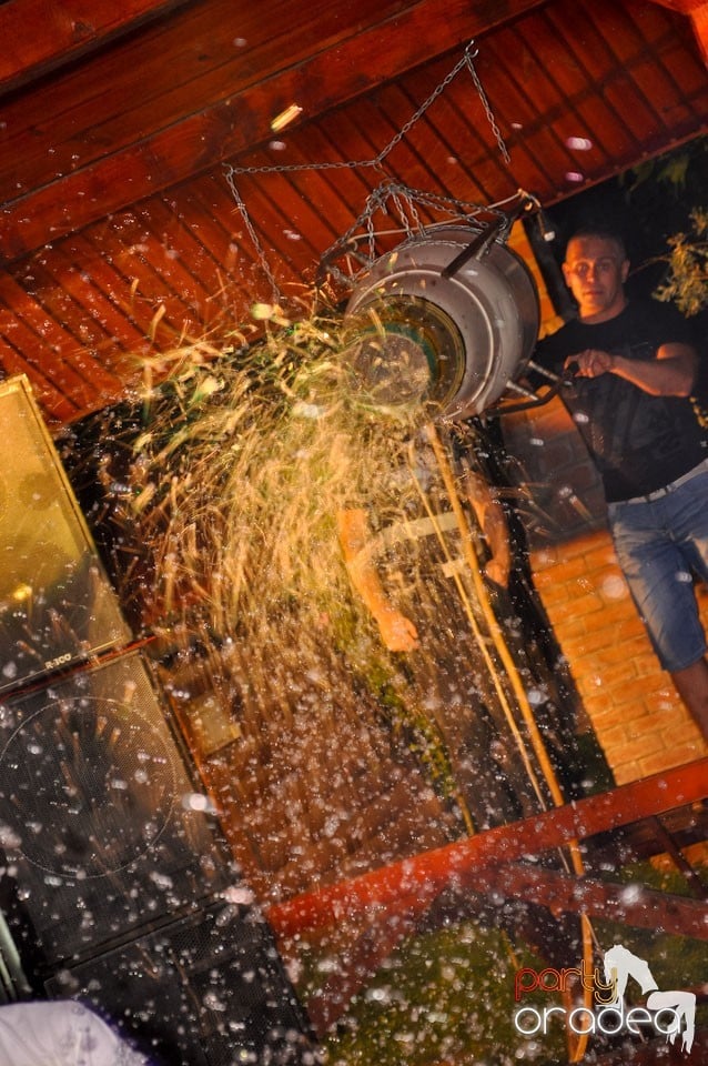 Spumă party în Disco Faház,