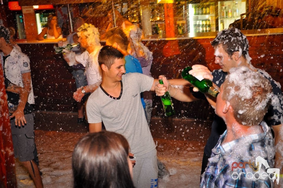 Spumă party în Disco Faház,