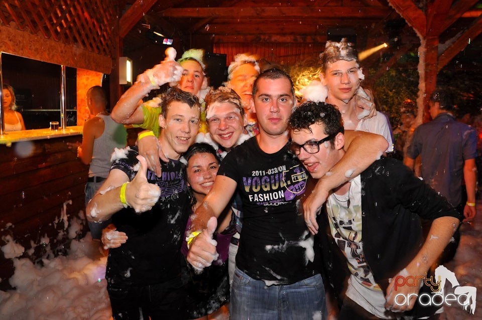 Spumă party în Disco Faház,