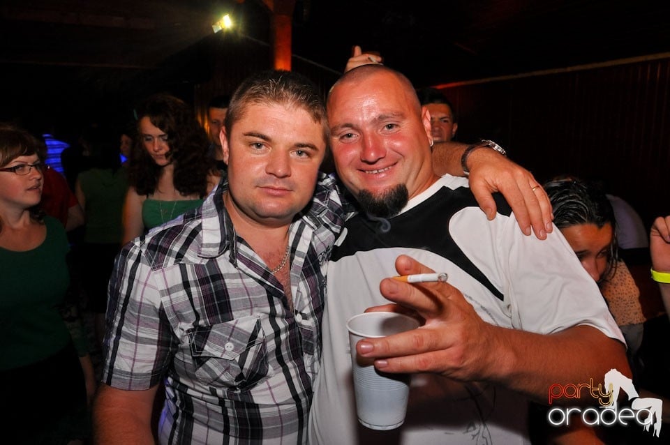 Spumă party în Disco Faház,