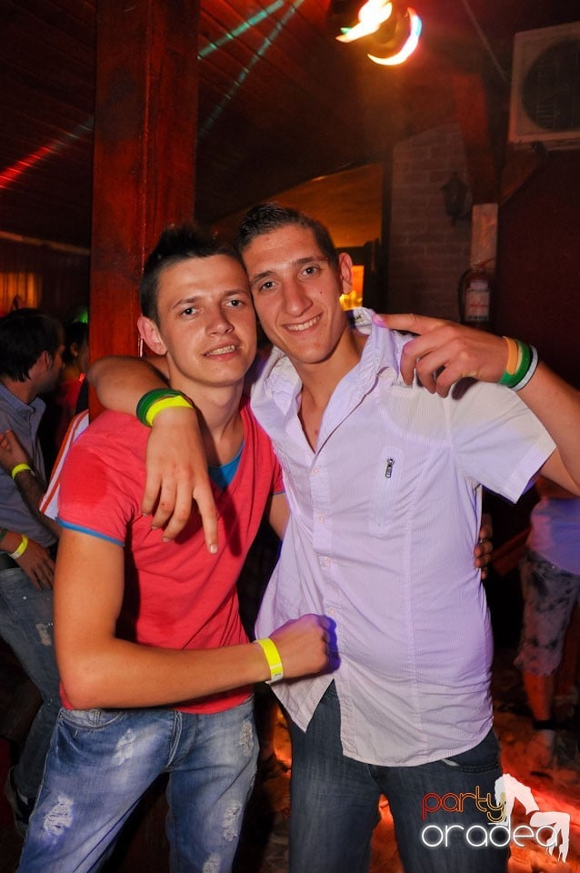 Spumă party în Disco Faház,