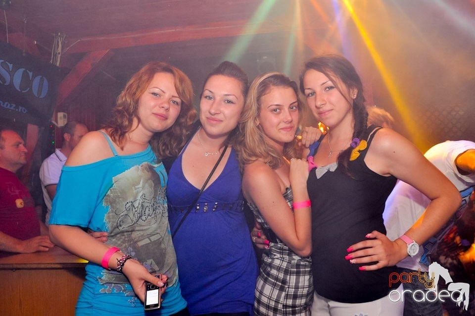 Spumă party în Disco Faház,