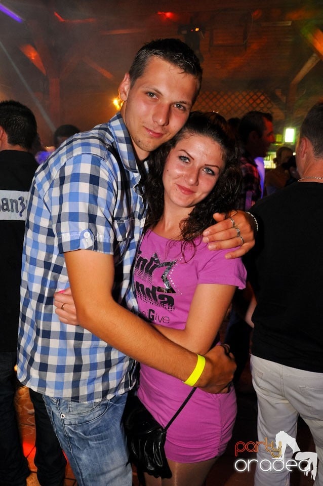 Spumă party în Disco Faház,
