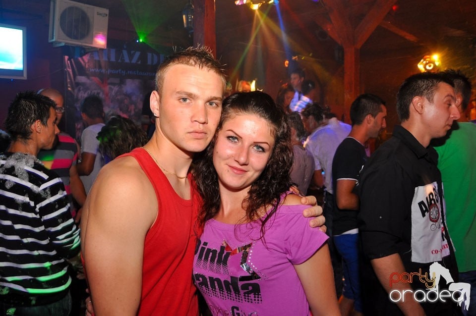 Spumă party în Disco Faház,