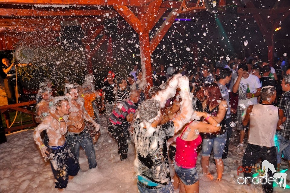 Spumă party în Disco Faház,
