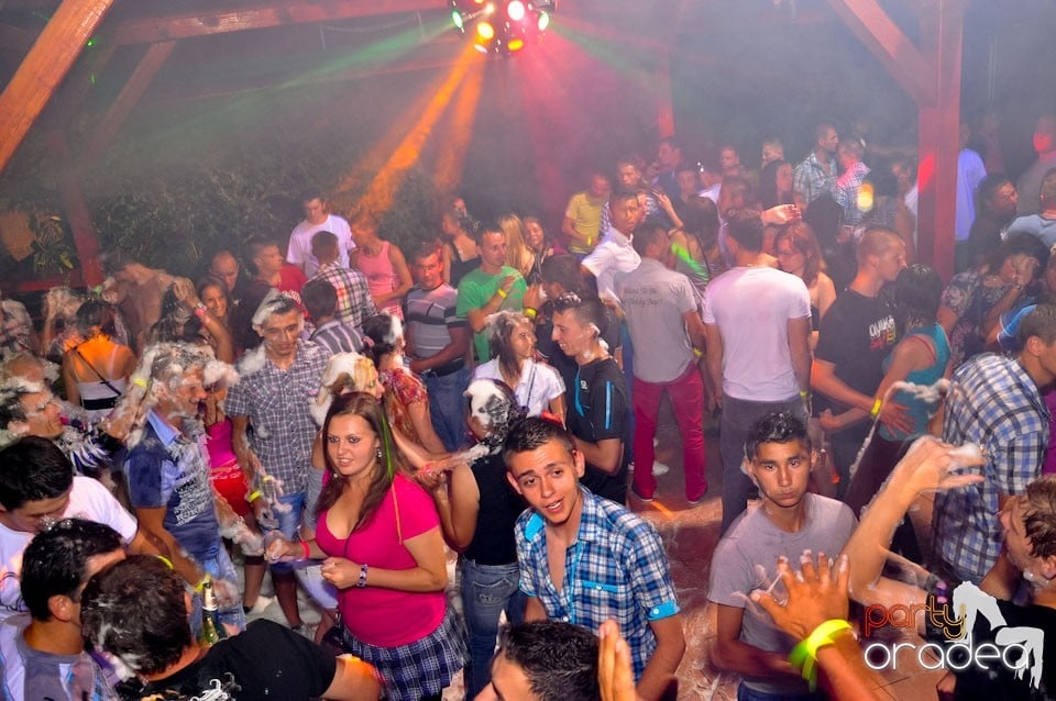 Spumă party în Disco Faház,
