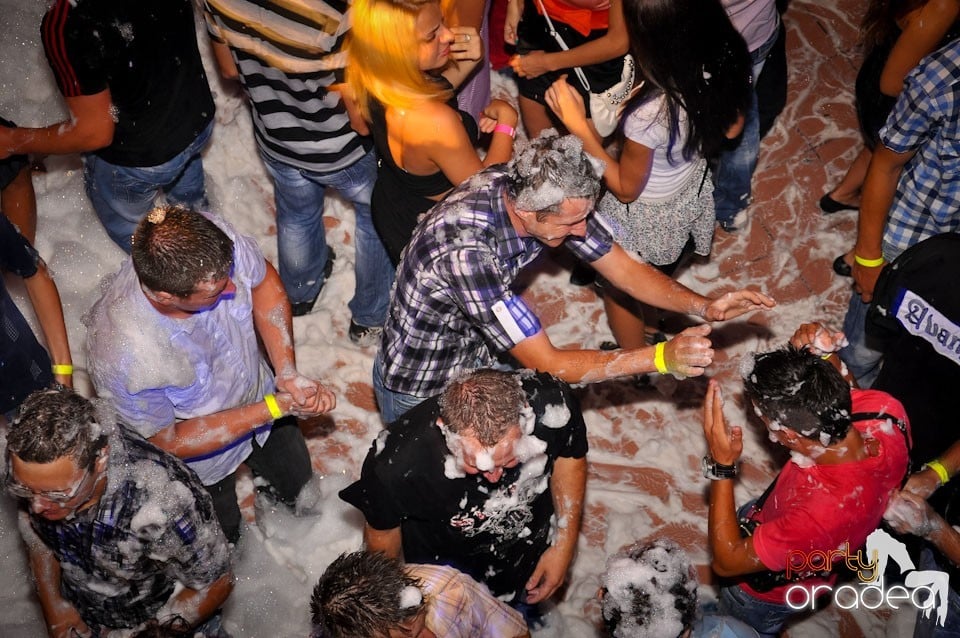 Spumă party în Disco Faház,