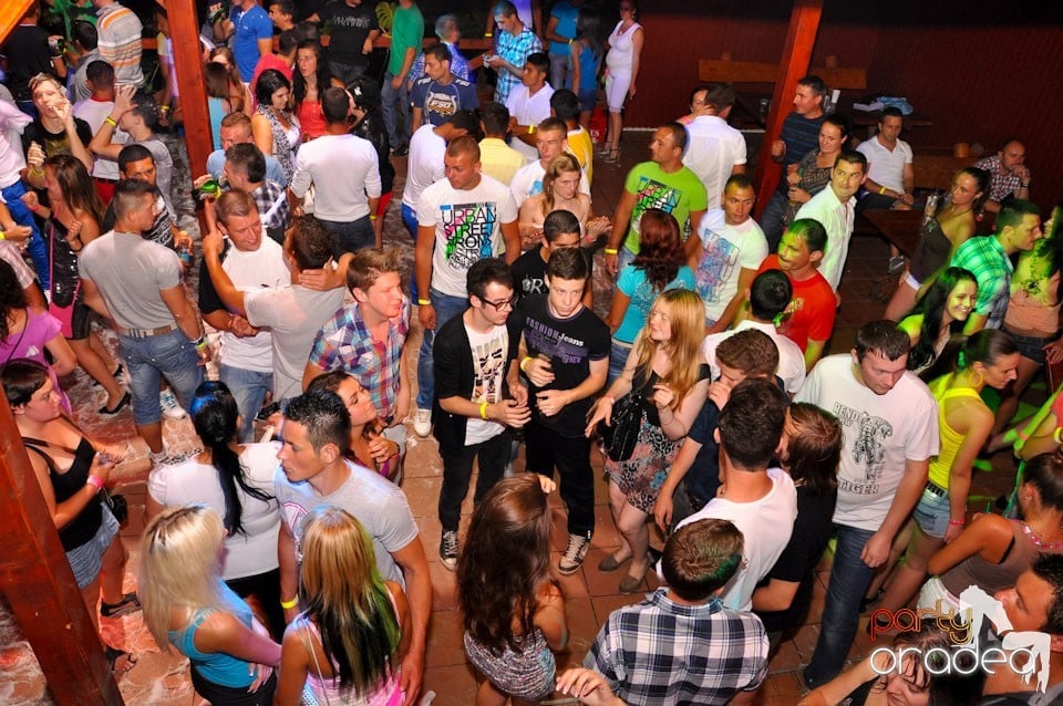 Spumă party în Disco Faház,