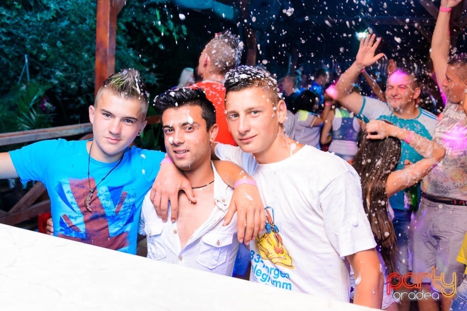 Spumă Party, 