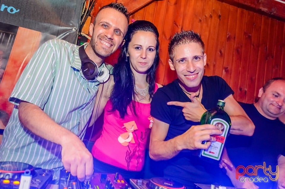 Spumă Party, 