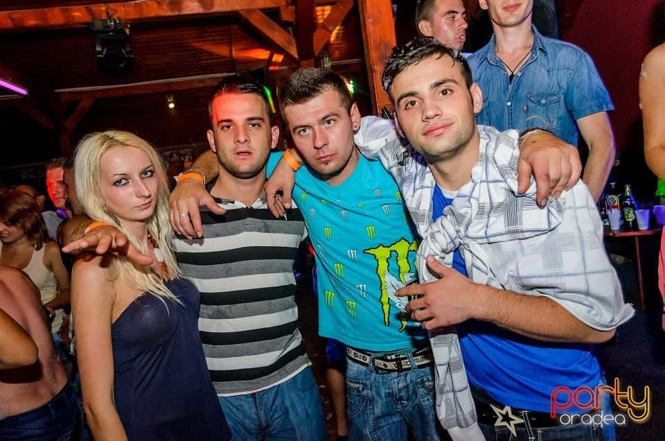 Spumă Party, 