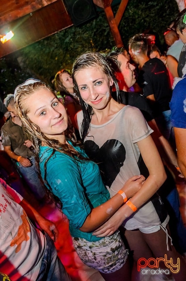 Spumă Party, 