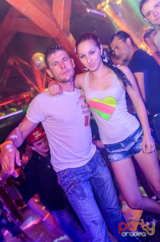 Spumă Party, 