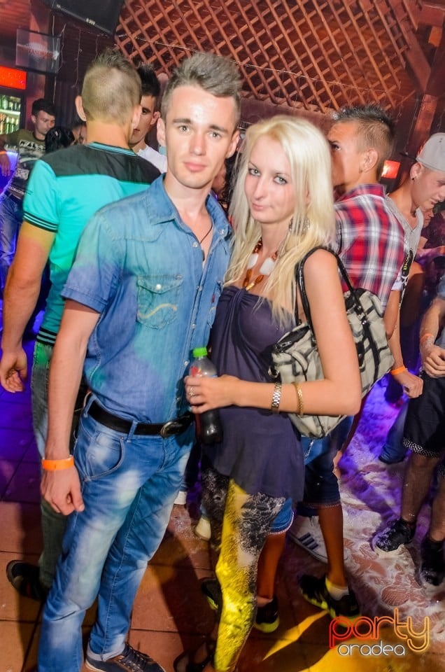 Spumă Party, 