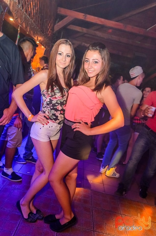 Spumă Party, 