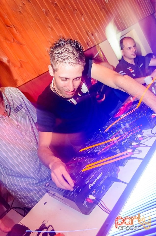 Spumă Party, 