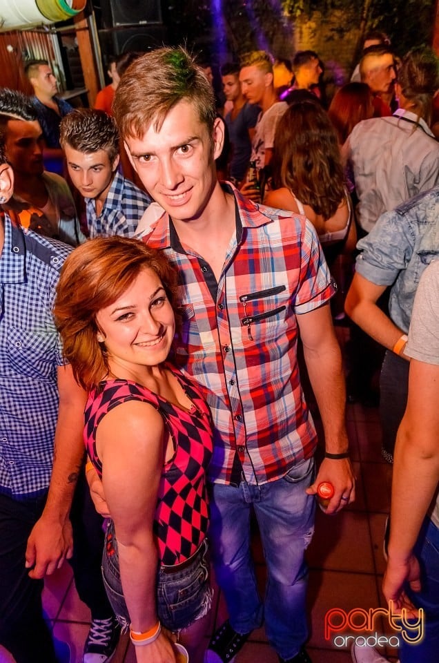 Spumă Party, 