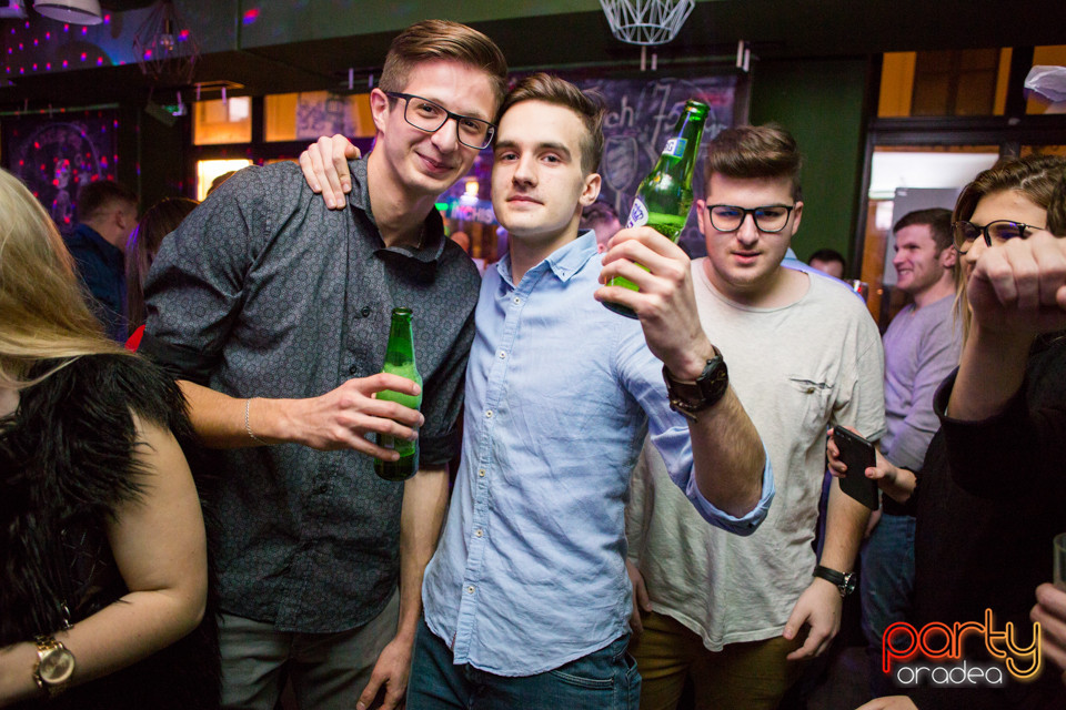 St. Patrick's Day @ Green Pub, Green Pub