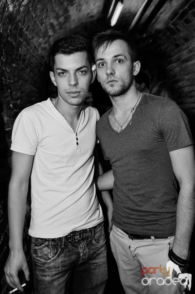 Stalinskaya Party în Club Escape, 