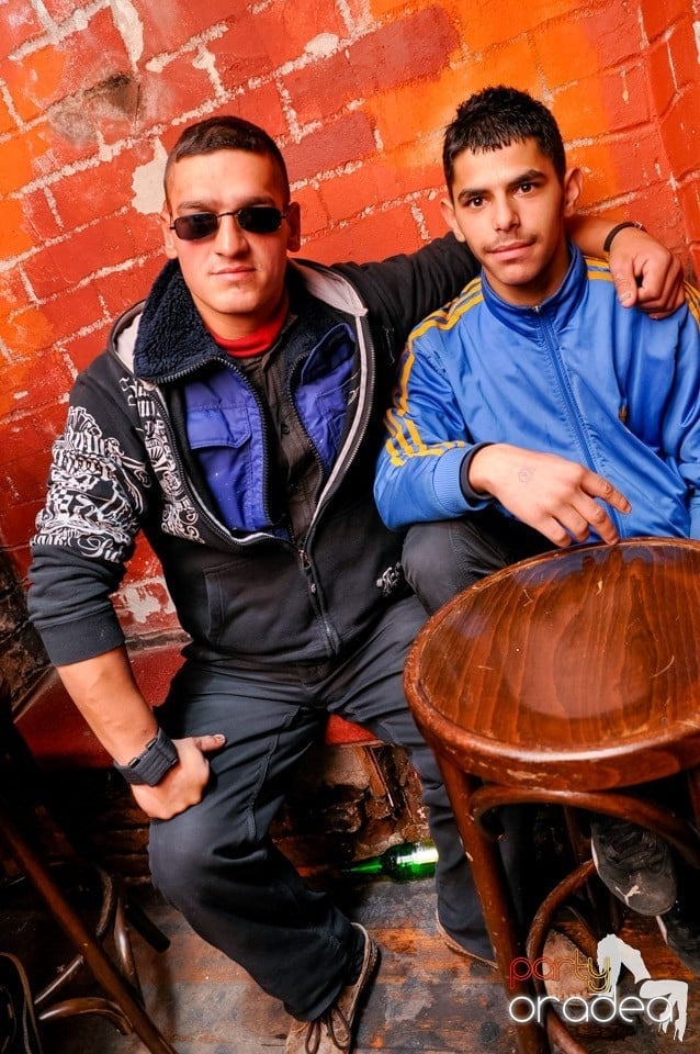 Stalinskaya Party în Club Escape, 