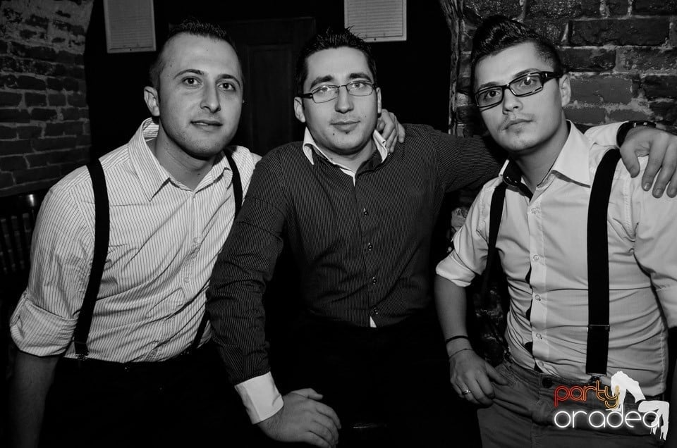 Stalinskaya Party în Club Escape,