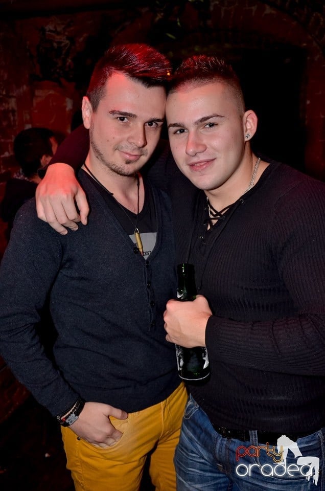 Stalinskaya Party în Club Escape,