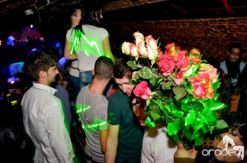 Stalinskaya Party în Club Escape,