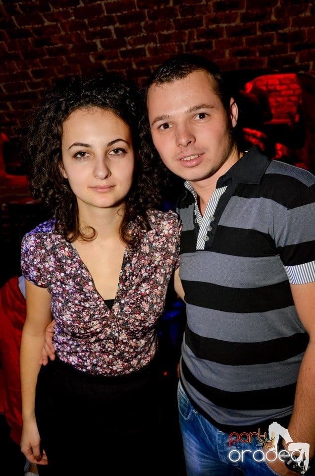 Stalinskaya Party în Club Escape,