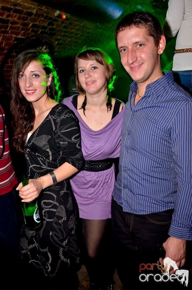 Stalinskaya Party în Club Escape,