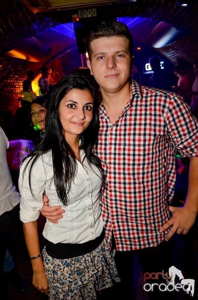 Stalinskaya Party în Club Escape,