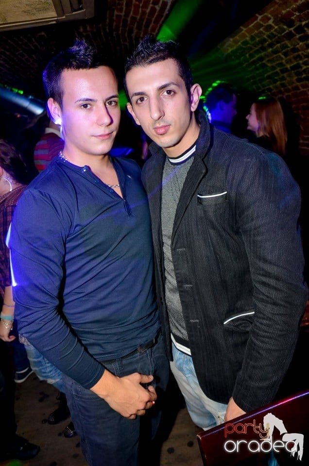 Stalinskaya Party în Club Escape,