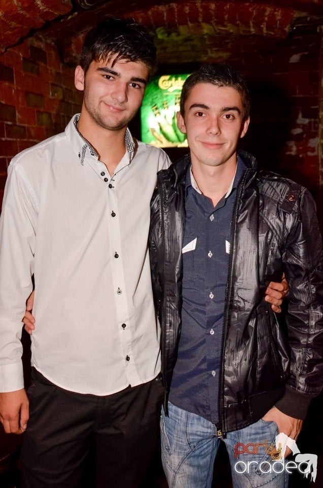 Stalinskaya Party în Club Escape,