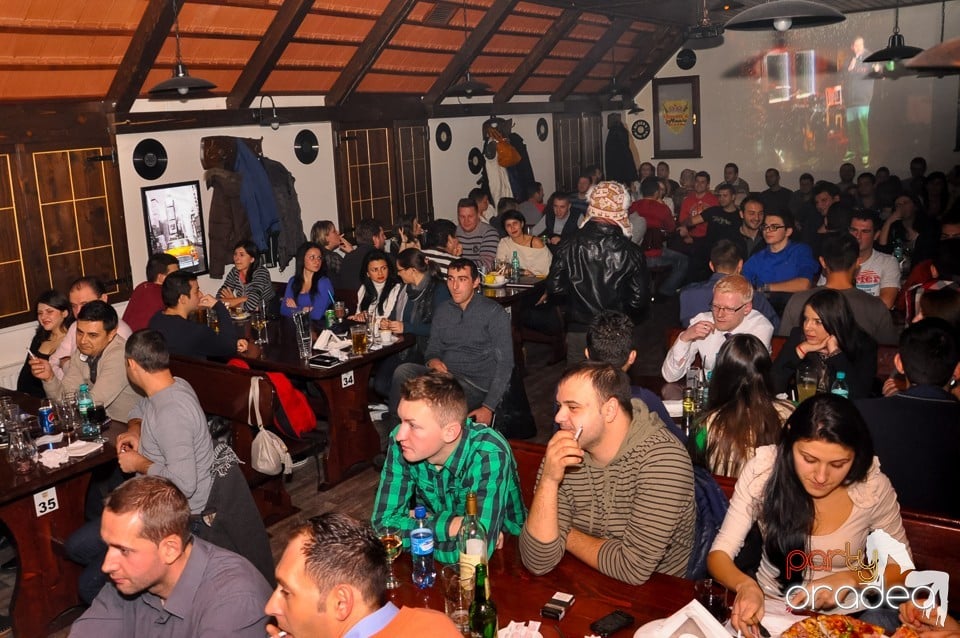 Stand-up Comedy cu Bordea şi Micutzu, Queen's Music Pub