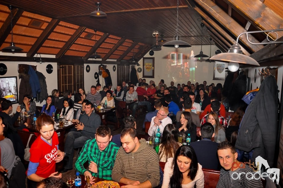 Stand-up Comedy cu Bordea şi Micutzu, Queen's Music Pub