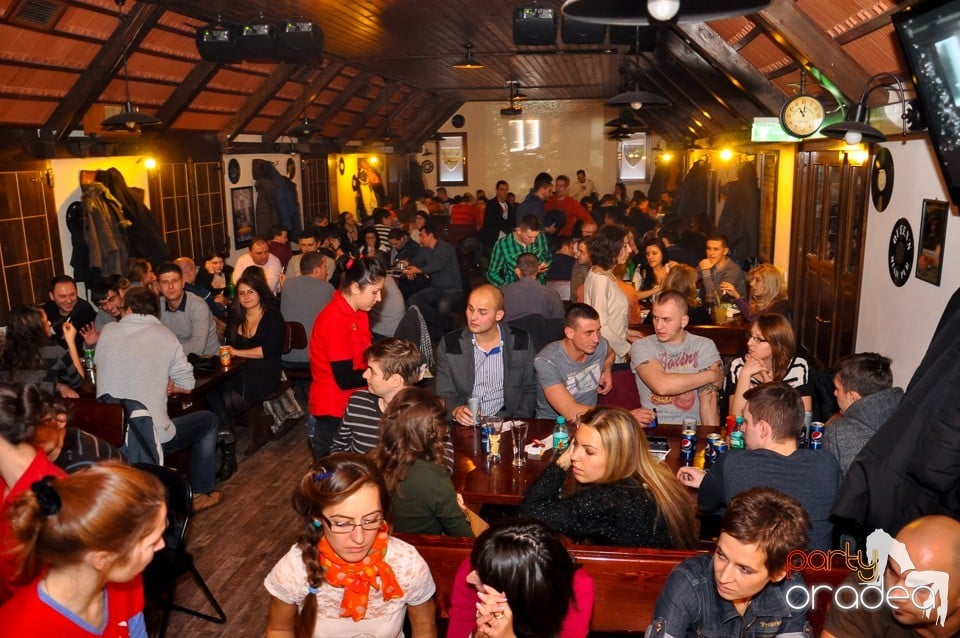 Stand-up Comedy cu Bordea şi Micutzu, Queen's Music Pub