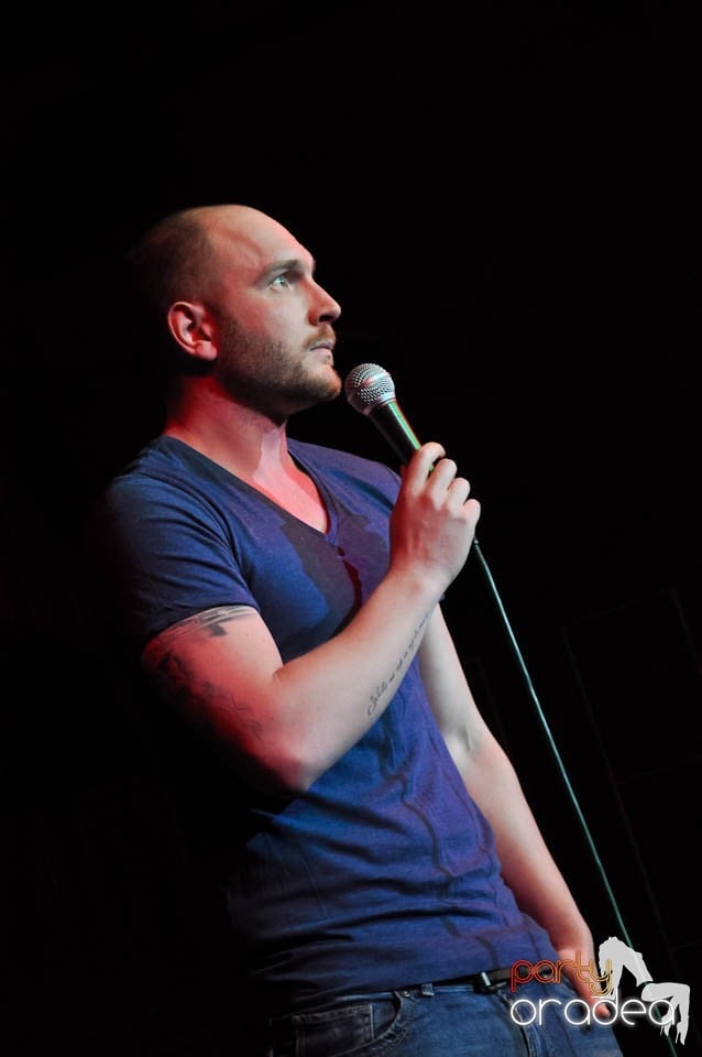 Stand-up comedy cu Bordea şi Sergiu, Queen's Music Pub