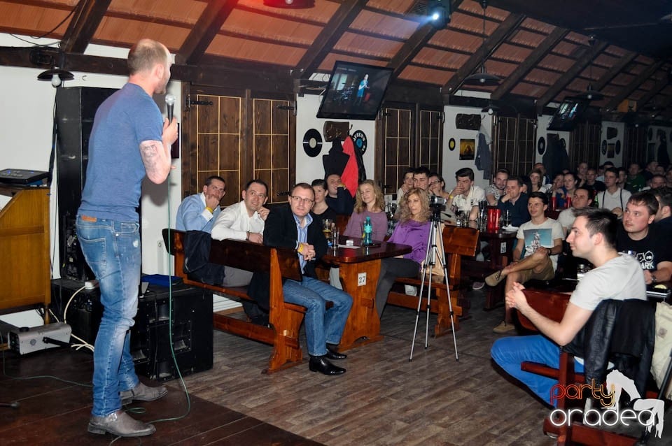 Stand-up comedy cu Bordea şi Sergiu, Queen's Music Pub