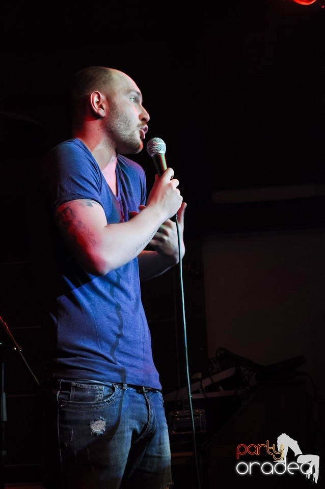 Stand-up comedy cu Bordea şi Sergiu, Queen's Music Pub