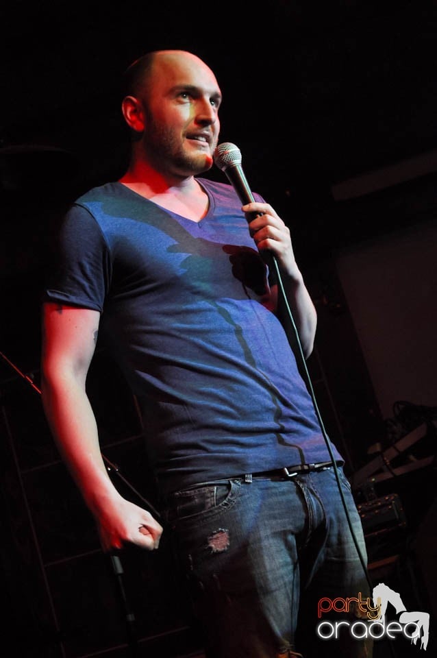 Stand-up comedy cu Bordea şi Sergiu, Queen's Music Pub