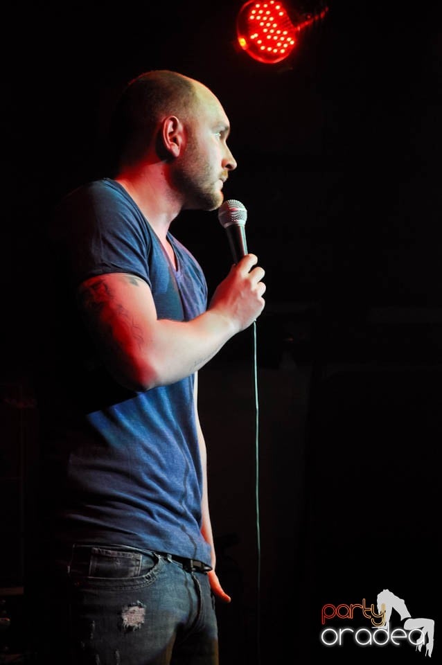 Stand-up comedy cu Bordea şi Sergiu, Queen's Music Pub