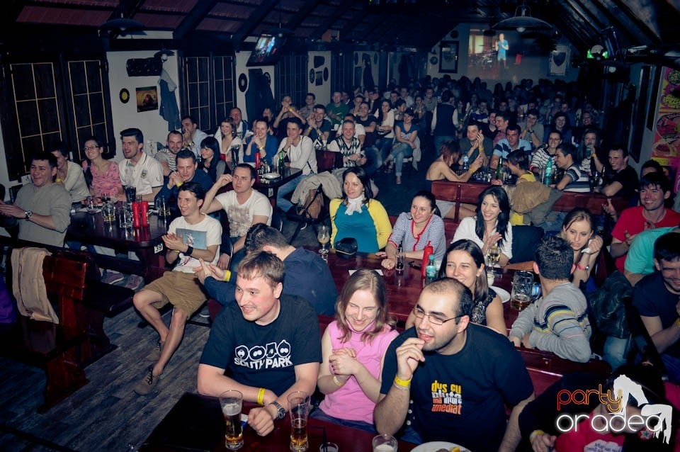 Stand-up comedy cu Bordea şi Sergiu, Queen's Music Pub