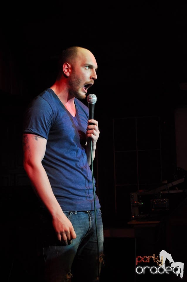 Stand-up comedy cu Bordea şi Sergiu, Queen's Music Pub