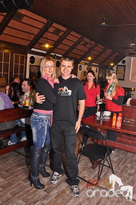 Stand-up Comedy cu Costel şi Sergiu, Queen's Music Pub