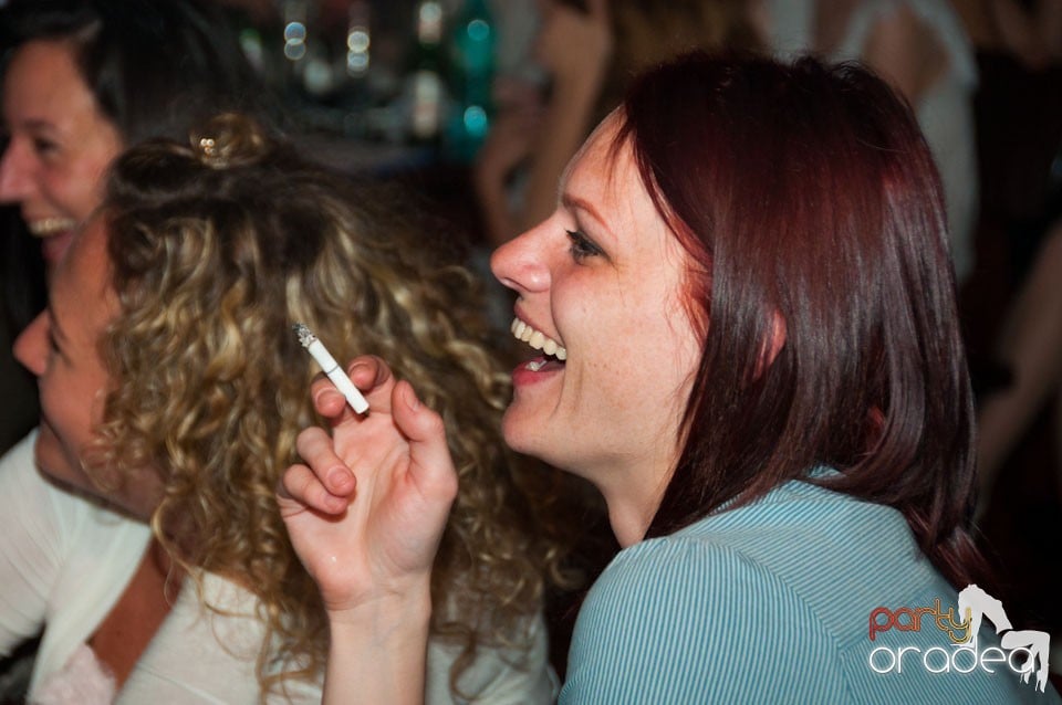 Stand-up comedy cu Micutzu & Natanticu, Queen's Music Pub