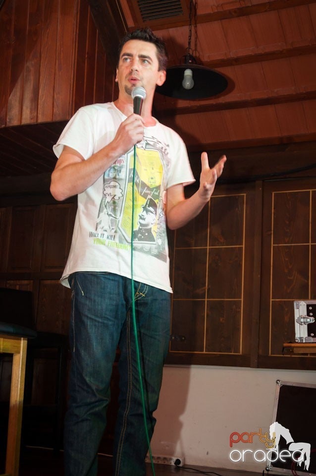 Stand-up comedy cu Micutzu & Natanticu, Queen's Music Pub