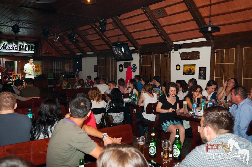 Stand-up comedy cu Micutzu & Natanticu, Queen's Music Pub