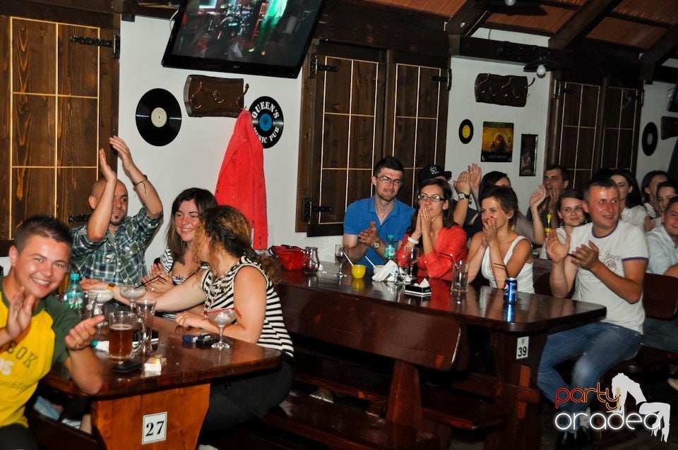 Stand-up comedy cu Micutzu & Natanticu, Queen's Music Pub