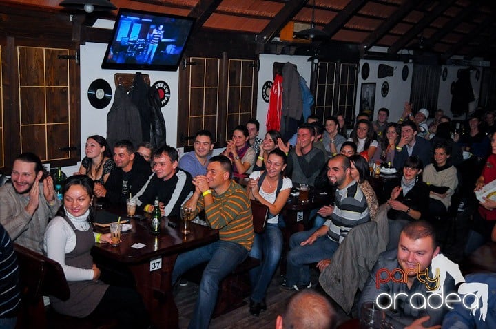 Stand-up Comedy cu Teo, Queen's Music Pub